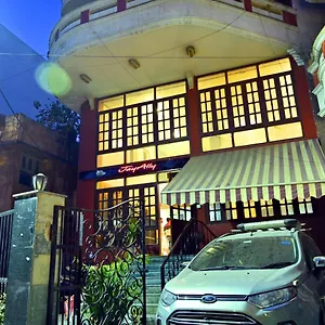 Jay Ally - Boutique *** New Delhi