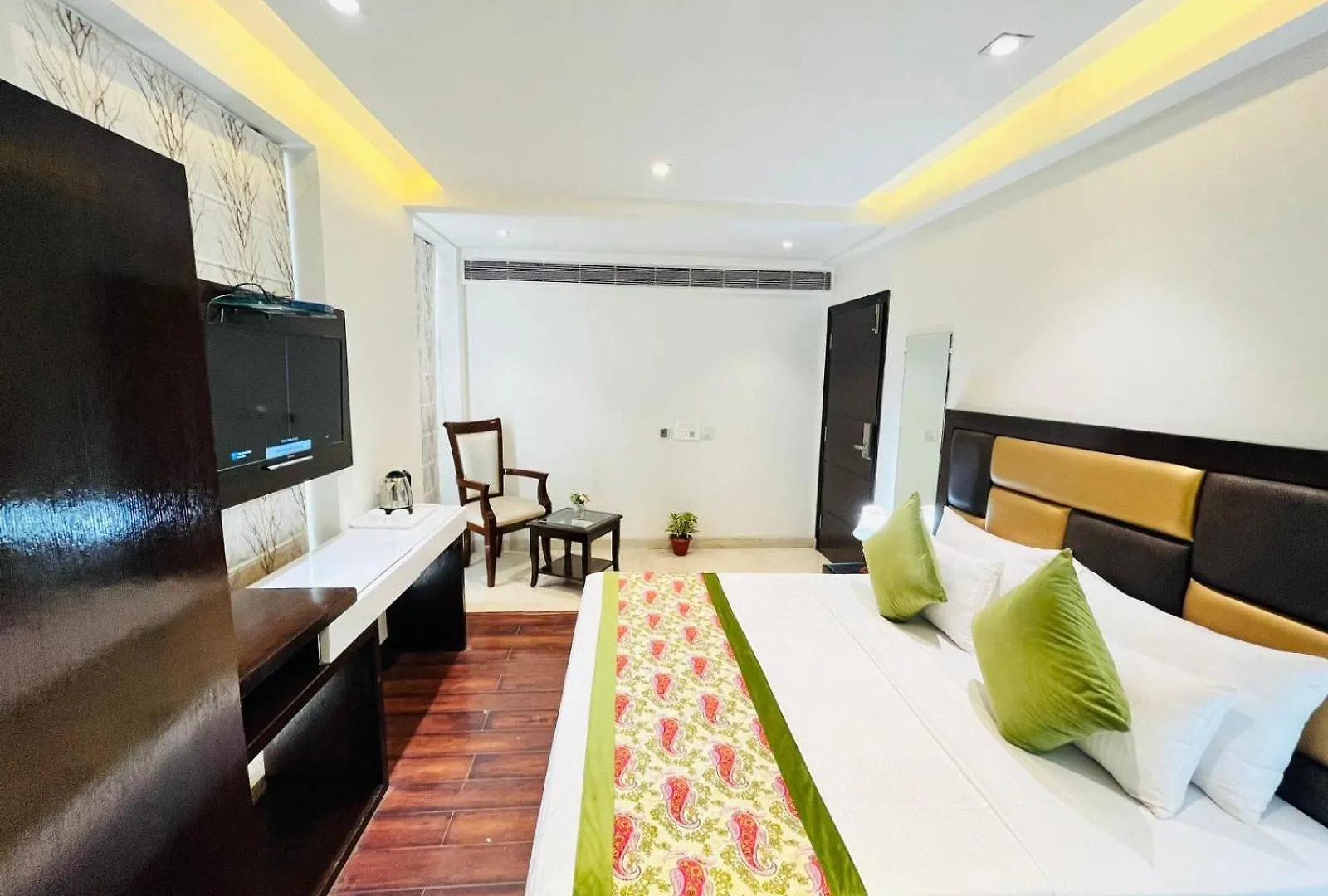 Hotel Veer Palace Green Park New Delhi India
